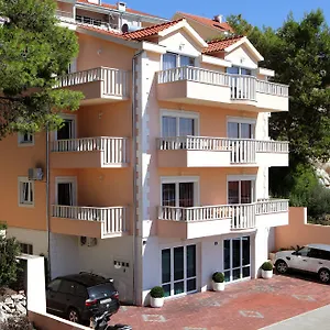 villa-queen.splithotels.org/